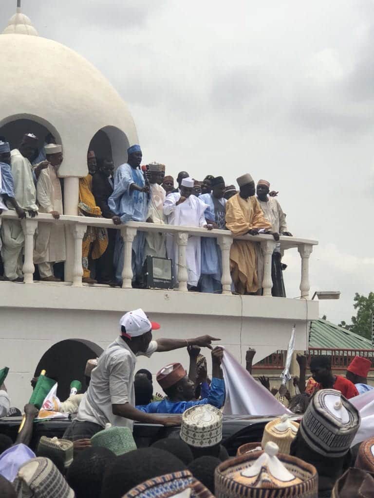 See the crowd present when Tambuwal announced defection from APC to PDP